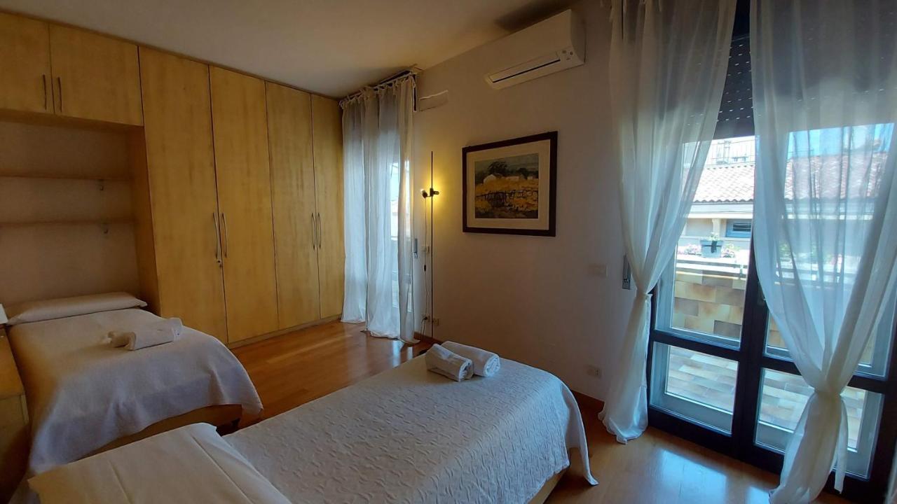Marconi - Porta Leoni Apartment