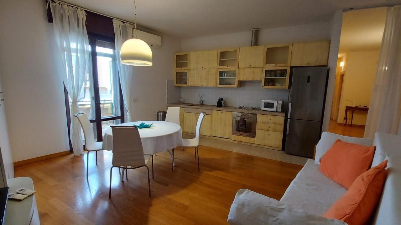 Marconi - Porta Leoni Apartment